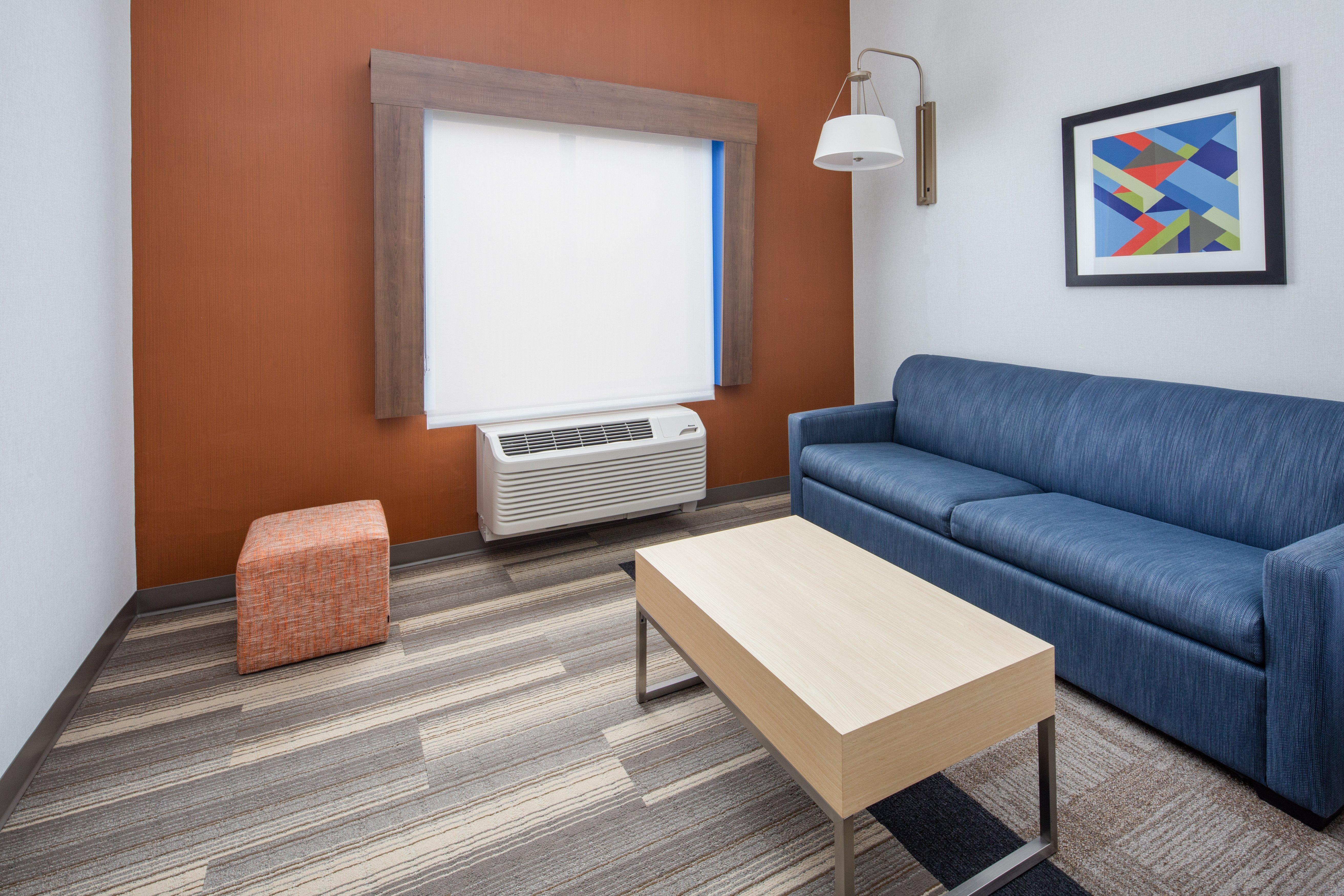 Holiday Inn Express Ontario By Ihg Creekside Extérieur photo