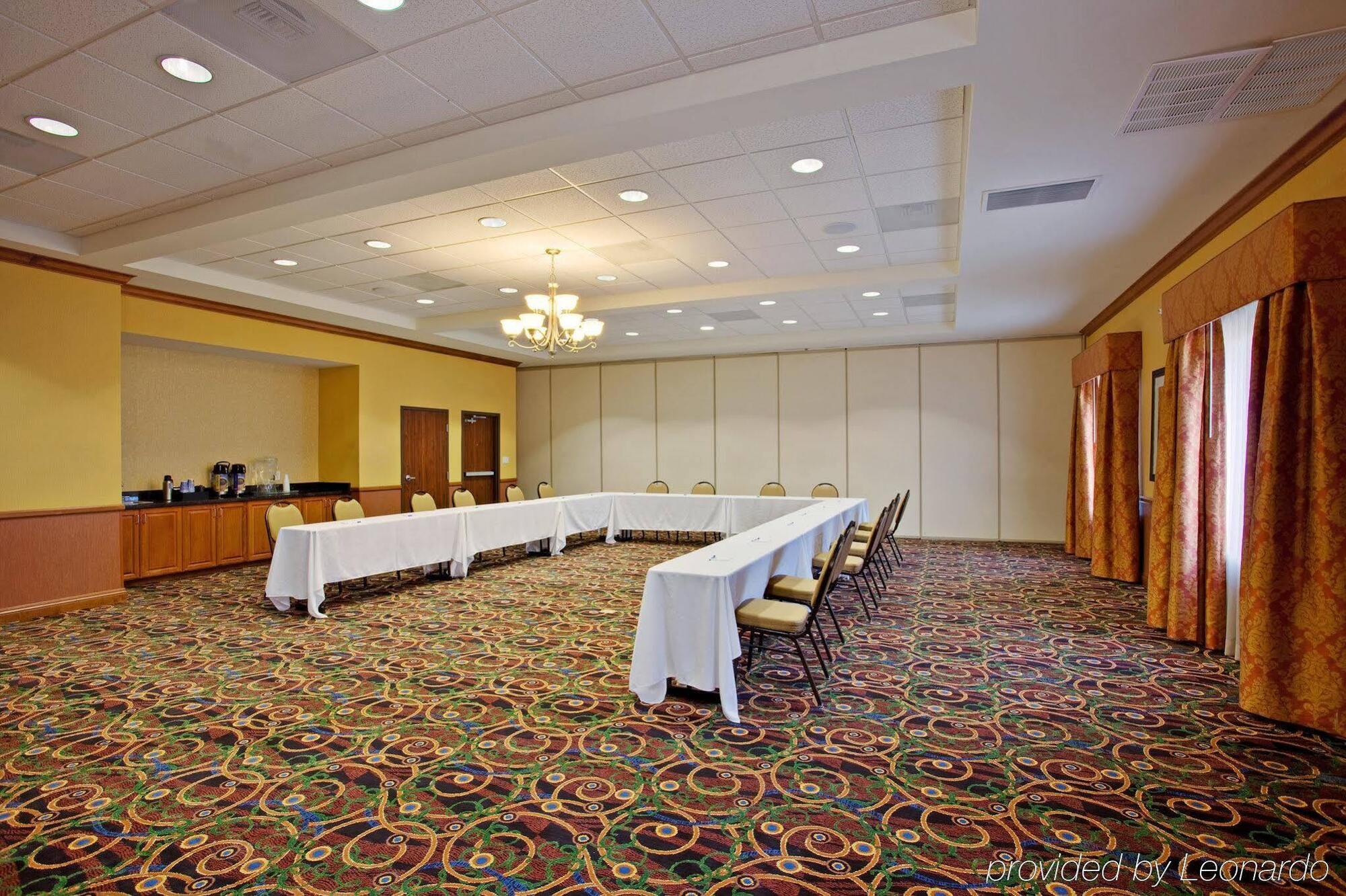 Holiday Inn Express Ontario By Ihg Creekside Extérieur photo