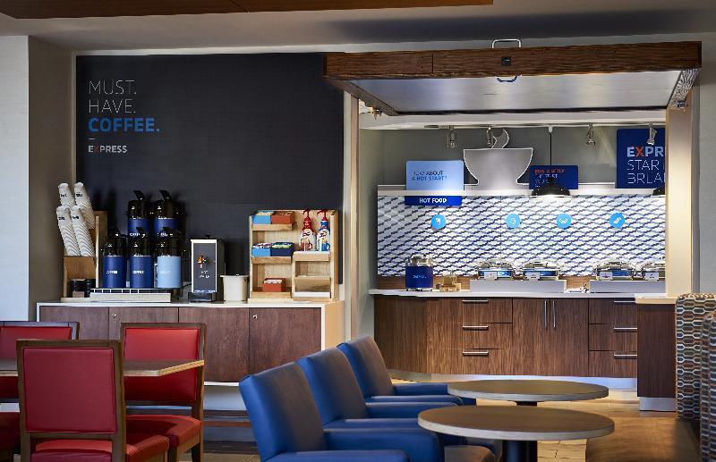 Holiday Inn Express Ontario By Ihg Creekside Extérieur photo